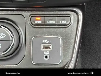 Photo 34 Jeep Compass  1.3 GSE T4 240 ch PHEV AT6 4xe eAWD