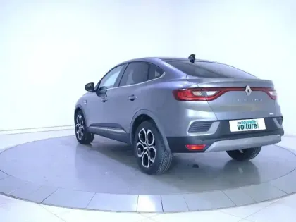 Photo 6 Renault Arkana  E-Tech 145