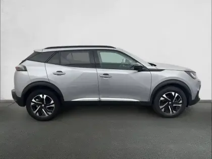 Photo 59 Peugeot 2008  PureTech 130 S&S EAT8