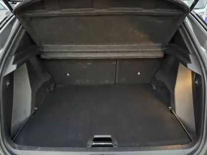 Photo 5 Peugeot 2008  PureTech 130 S&S EAT8