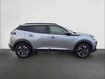 Photo 31 Peugeot 2008  PureTech 130 S&S EAT8