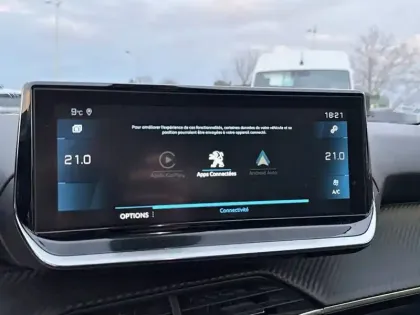 Photo 50 Peugeot 2008  PureTech 130 S&S EAT8