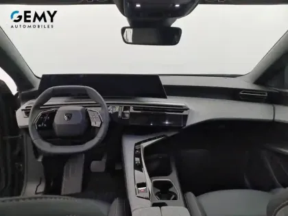 Photo 27 Peugeot 3008  Hybrid 136 e-DCS6