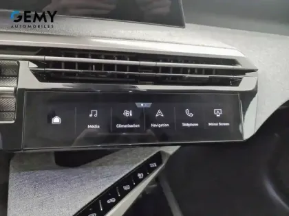 Photo 33 Peugeot 3008  Hybrid 136 e-DCS6