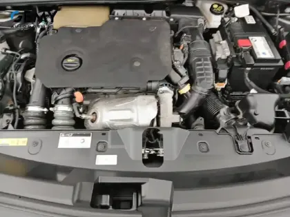 Photo 11 Peugeot 2008  BlueHDi 130 S&S EAT8