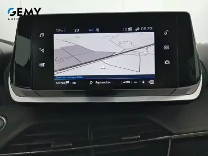 Photo 13 Peugeot 2008  BlueHDi 130 S&S EAT8