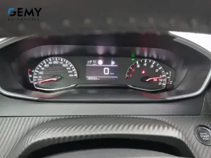 Photo 15 Peugeot 2008  BlueHDi 130 S&S EAT8