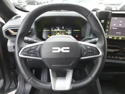 Photo 14 Dacia Duster  Hybrid 140