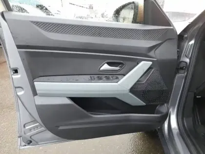 Photo 10 Dacia Duster  Hybrid 140