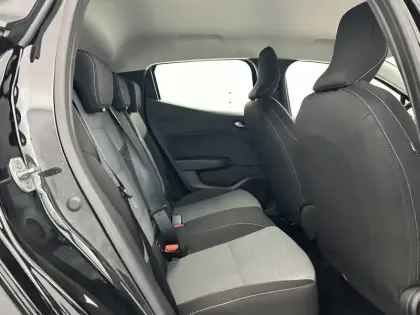 Photo 109 Renault Clio  E-Tech full hybrid 145 ch GSR2