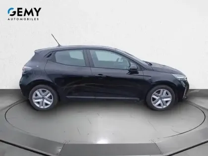 Photo 16 Renault Clio  E-Tech full hybrid 145 ch GSR2