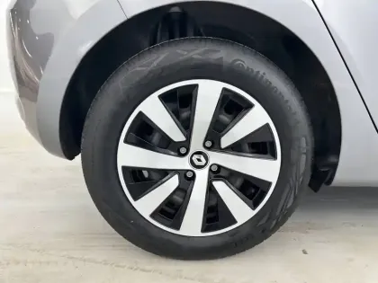 Photo 49 Renault Clio Gén. V (BJA) Ph1 NG Equilibre 5