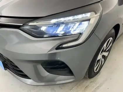 Photo 51 Renault Clio Gén. V (BJA) Ph1 NG Equilibre 5