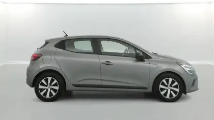 Photo 33 Renault Clio Gén. V (BJA) Ph1 NG Equilibre 5