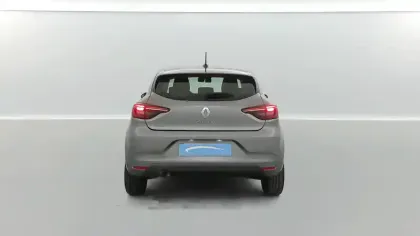 Photo 31 Renault Clio Gén. V (BJA) Ph1 NG Equilibre 5