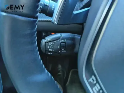 Photo 23 Peugeot 208  PureTech 100 S&S EAT8