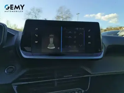 Photo 16 Peugeot 208  PureTech 100 S&S EAT8