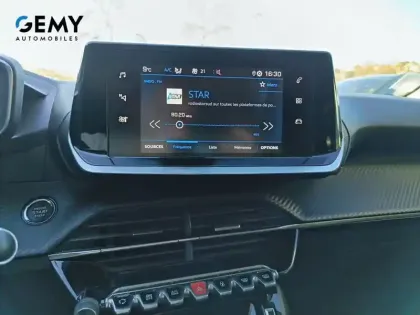 Photo 17 Peugeot 208  PureTech 100 S&S EAT8