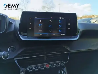 Photo 19 Peugeot 208  PureTech 100 S&S EAT8