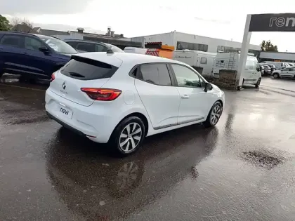 Photo 25 Renault Clio Gén. V (BJA) Ph1 NG Evolution 5