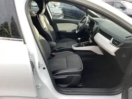 Photo 13 Renault Clio  TCe 90