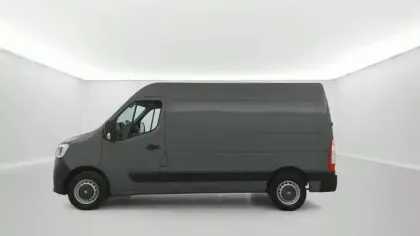 Photo 45 Renault Master  FGN TRAC F3500 L2H2 DCI 135