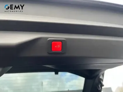 Photo 21 Peugeot 3008  Hybrid 145 e-DCS6