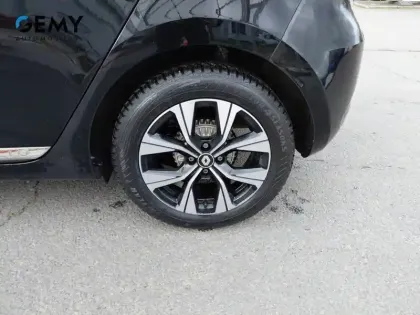 Photo 34 Renault Clio Gén. V (BJA) Ph1 Limited 5