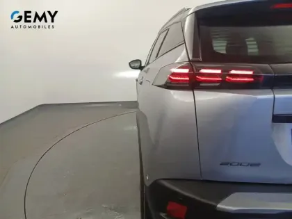 Photo 16 Peugeot 2008  Hybrid 145 e-DCS6