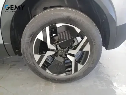 Photo 10 Peugeot 2008  Hybrid 145 e-DCS6