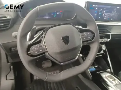 Photo 12 Peugeot 2008  Hybrid 145 e-DCS6