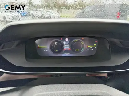 Photo 43 Peugeot 308  Hybrid 145 e-DCS6