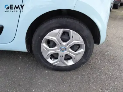 Photo 10 Renault Twingo  III Achat Intégral - 21