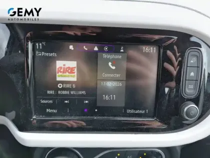 Photo 18 Renault Twingo  III Achat Intégral - 21