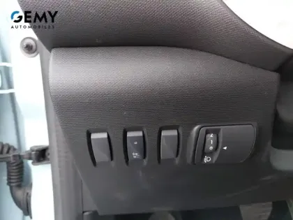 Photo 12 Renault Twingo  III Achat Intégral - 21