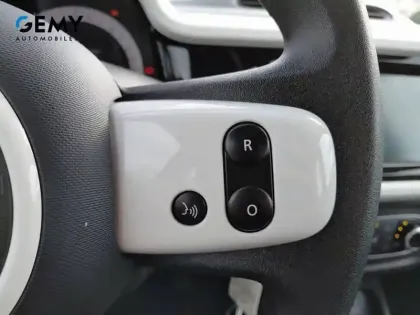 Photo 15 Renault Twingo  III Achat Intégral - 21