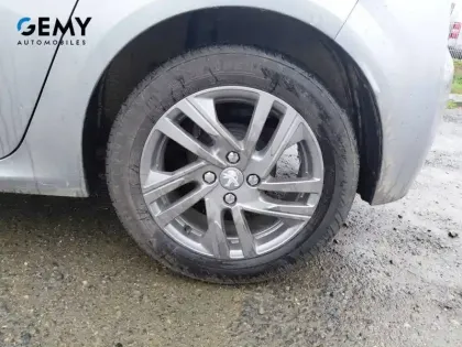 Photo 26 Peugeot 208 Gén. II Ph1 NG Style 5