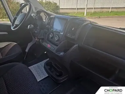 Photo 12 Peugeot Boxer  TOLE 3.3 T L3H2 CABINE APPRO BLUEHDI 140 S&S BVM6