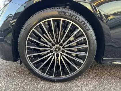 Photo 8 Mercedes Classe E  300 de Hybrid EQ 9G-Tronic