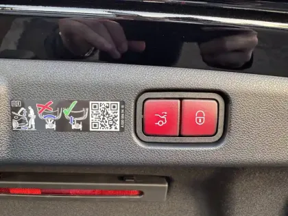 Photo 65 Mercedes Classe E  300 de Hybrid EQ 9G-Tronic