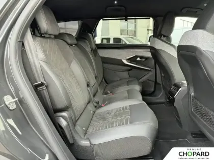 Photo 19 Peugeot 5008  Hybrid 145 ch e-DCS6