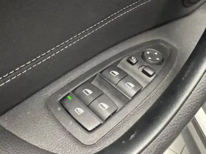 Photo 16 BMW X1  xDrive 25e 220 ch BVA6