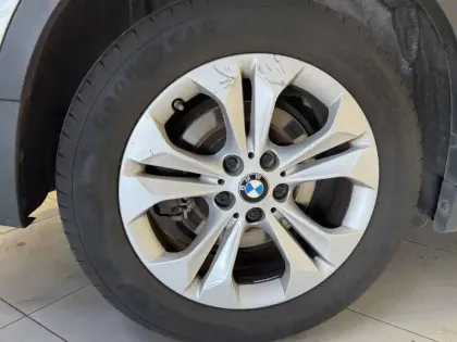 Photo 9 BMW X1  xDrive 25e 220 ch BVA6