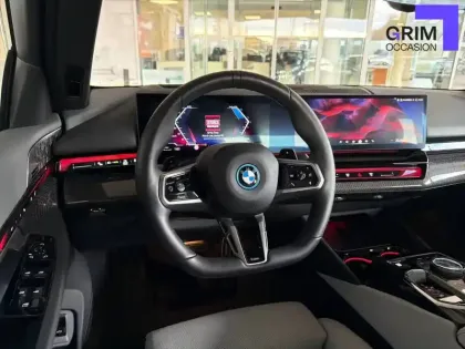 Photo 5 BMW Serie 5 530e xDrive PHEV 299 ch BVA8