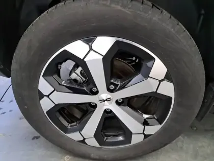 Photo 15 Dacia Duster  Hybrid 140