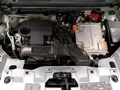 Photo 14 Dacia Duster  Hybrid 140