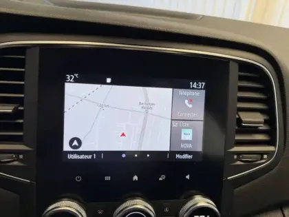 Photo 29 Renault Megane Mégane IV Berline Blue dCi 115 - 21N