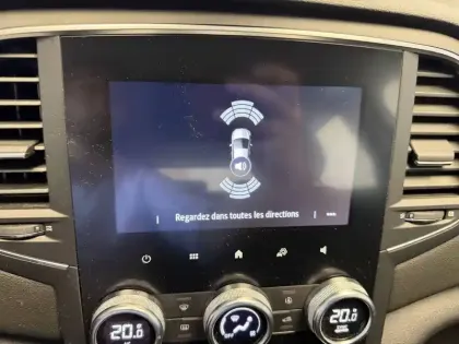 Photo 36 Renault Megane Mégane IV Berline Blue dCi 115 - 21N