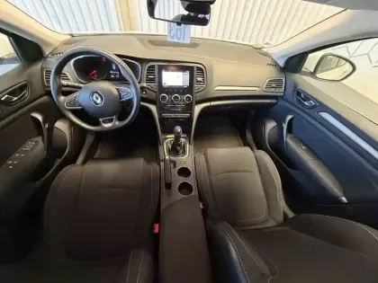 Photo 10 Renault Megane Mégane IV Berline Blue dCi 115 - 21N