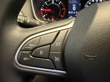 Photo 39 Renault Megane Mégane IV Berline Blue dCi 115 - 21N